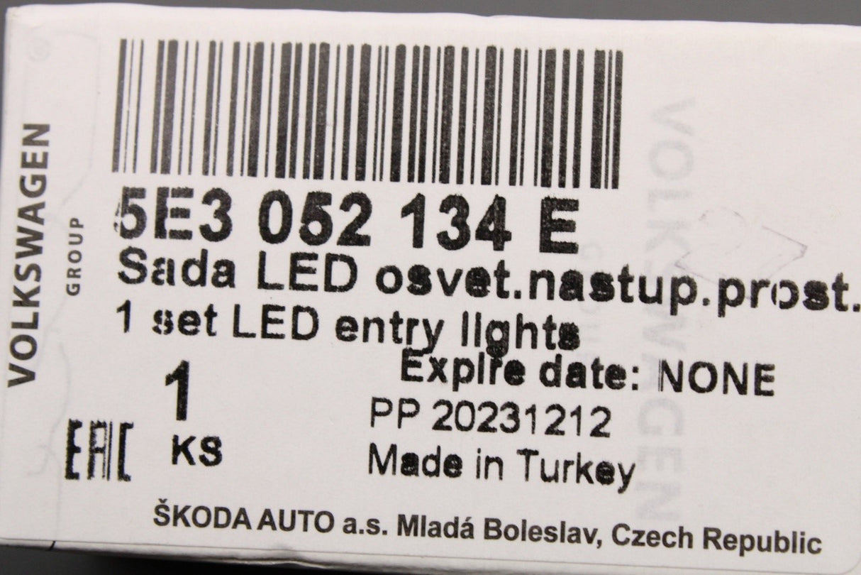 Skoda Kodaiq Octavia Superb 'Skoda' door puddle light (right) 5E3052134E