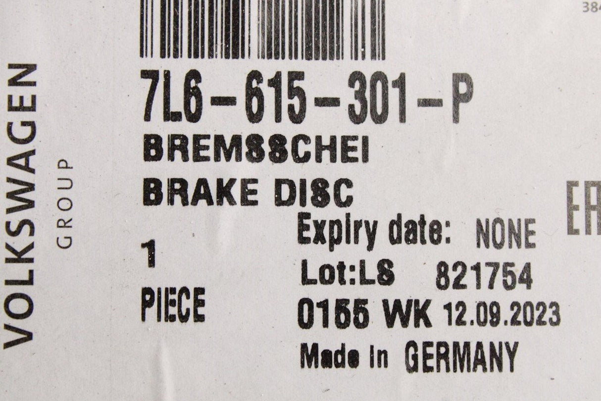 VW Touareg 2003-2018 brake discs 330x32 (front) 7L6615301P / 7L6615302P