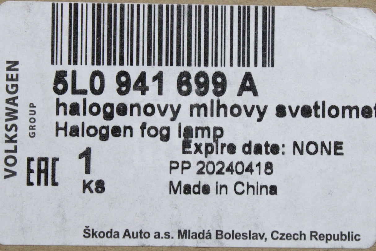 Skoda Yeti 2014-2018 halogen fog lamp (left) 5L0941699A