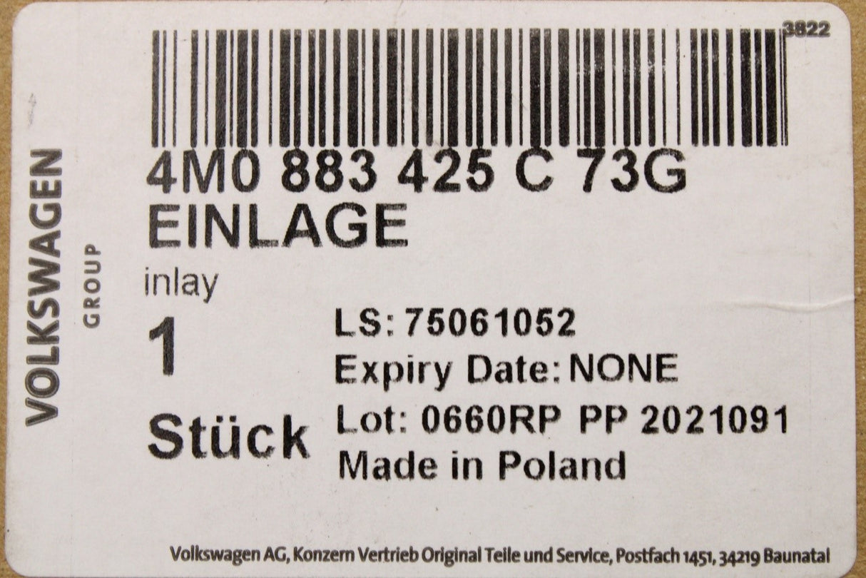 Audi Q7 2016-on isofix cushion insert (rear) 4M0883425C 73G