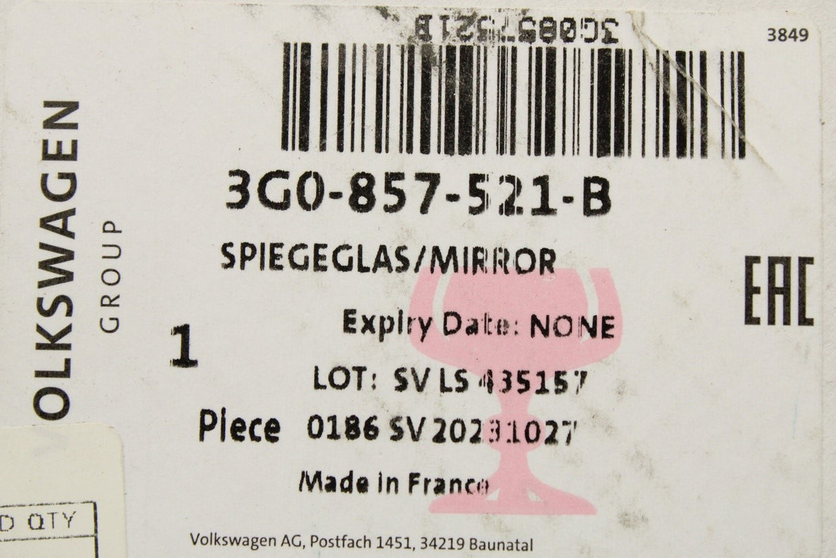 VW Passat Arteon 2015-on RHD wing mirror glass (left) 3G0857521B