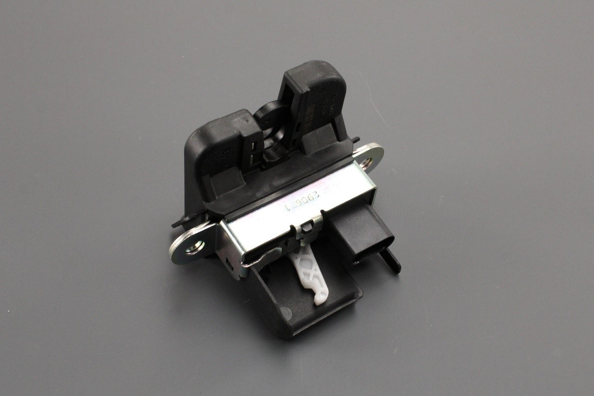 VW Golf MK5 Estate Tiguan 5N rear boot lid lock latch 5M0827505H 9B9