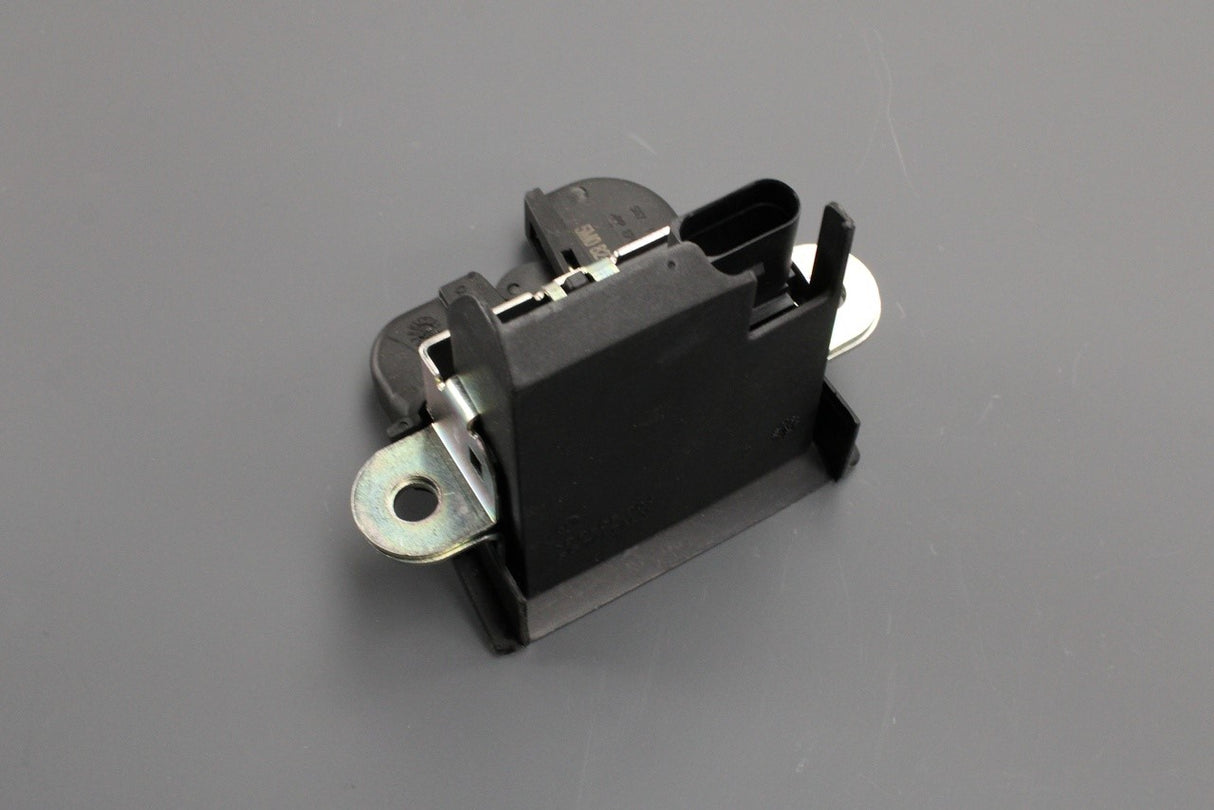 VW Golf MK5 Estate Tiguan 5N rear boot lid lock latch 5M0827505H 9B9