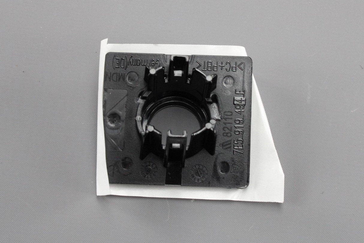 VW Transporter T6 Right front inner parking sensor bracket 7E5919494E