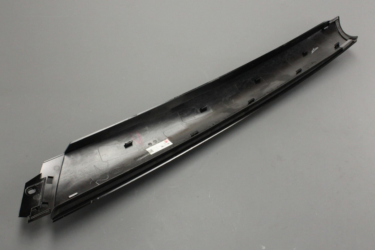 Land Rover Defender 20-on exterior A-pillar trim (left) 5.0 V8 LR161347