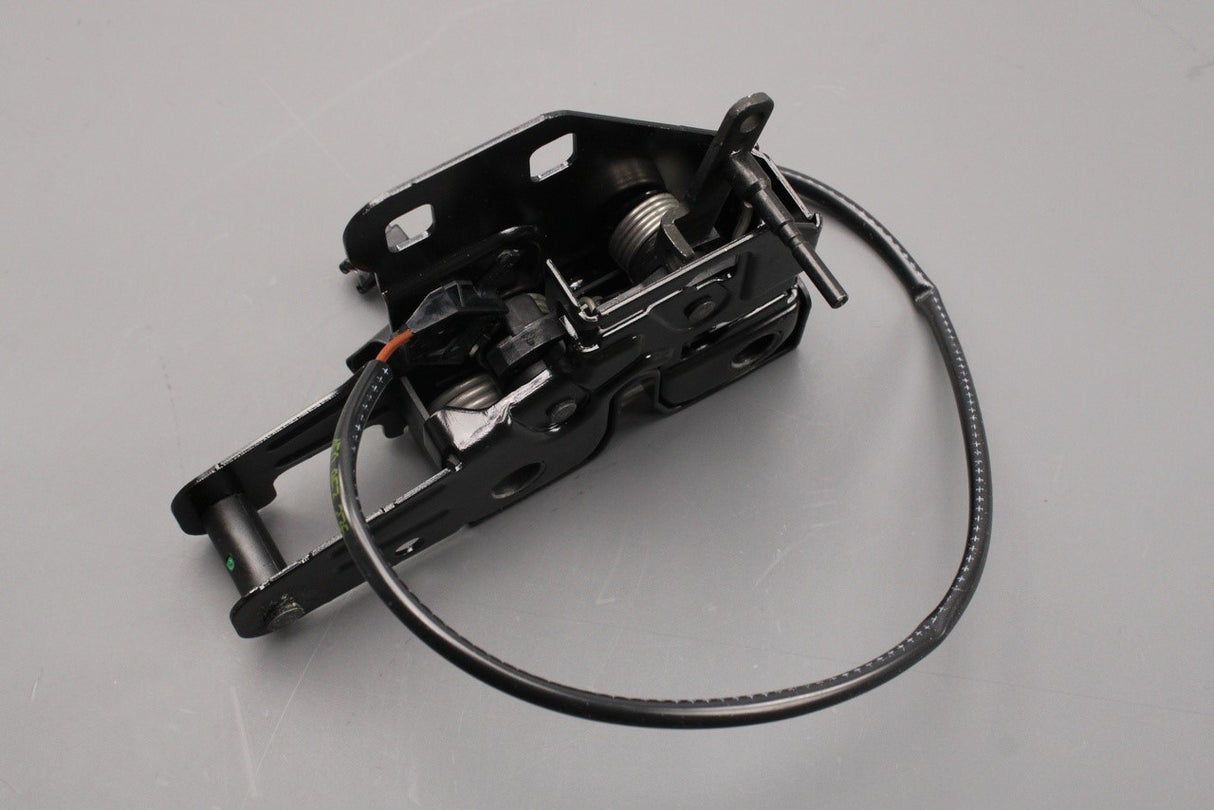 Audi R8 2016-2024 bonnet latch lock (front) 420823509C