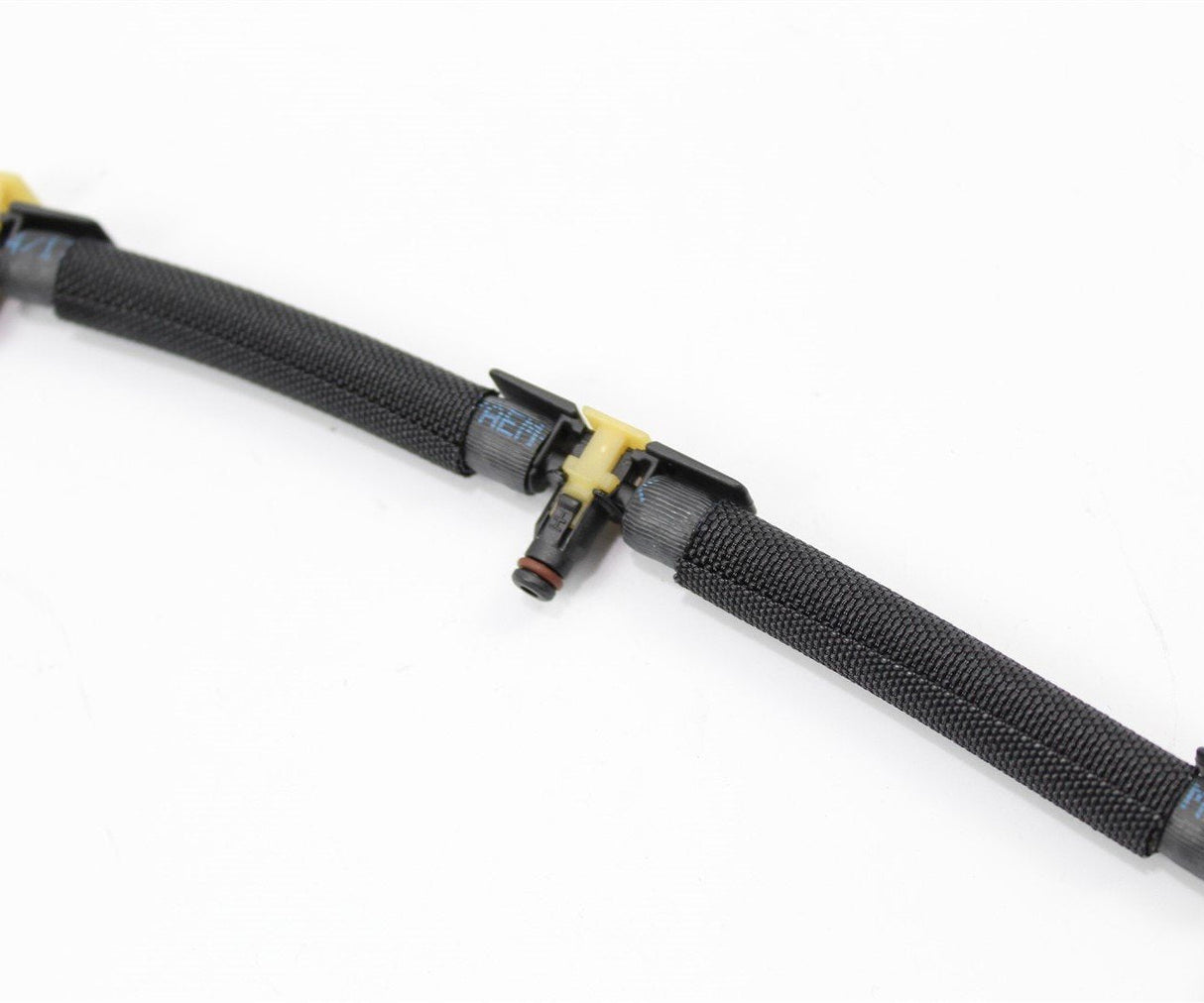 VW Amarok Tiguan Passat Audi Q3 2.0 TDI injector return line 03L130235AD