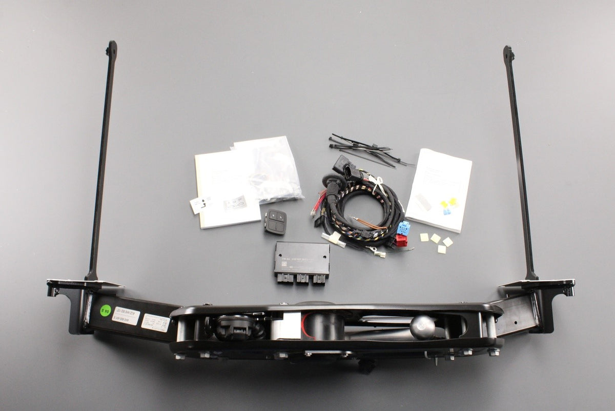 Audi A8 S8 10-13 tow bar with install kit (electric swivel) 4H0092157, view 1