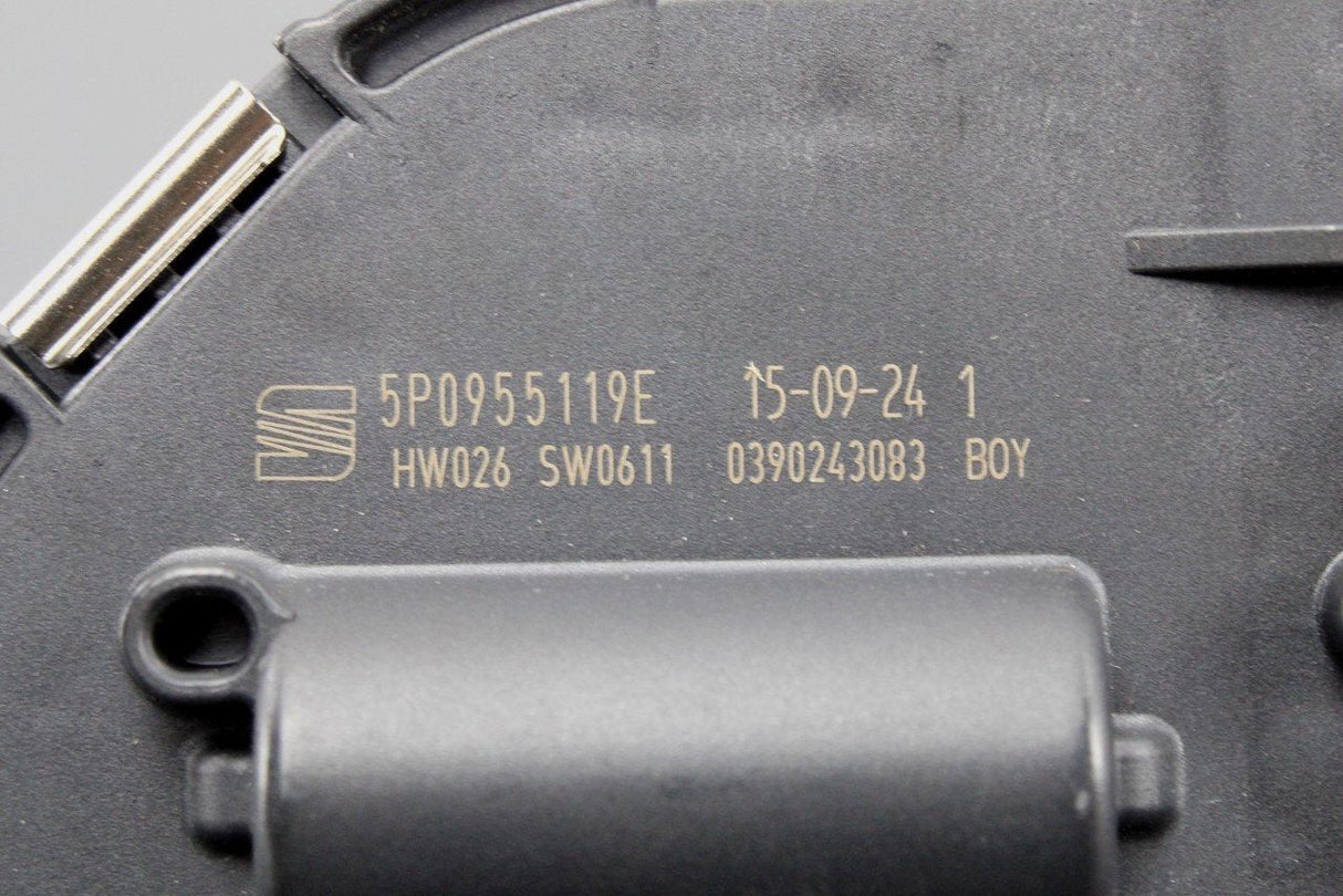 SEAT Altea 2007-2015 Toledo 2005-09 front wiper motor (left) 5P0955119E
