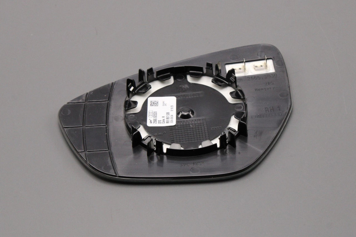 Audi A5 A6 Q3 2025-on heated wing mirror glass (right) 85E857536