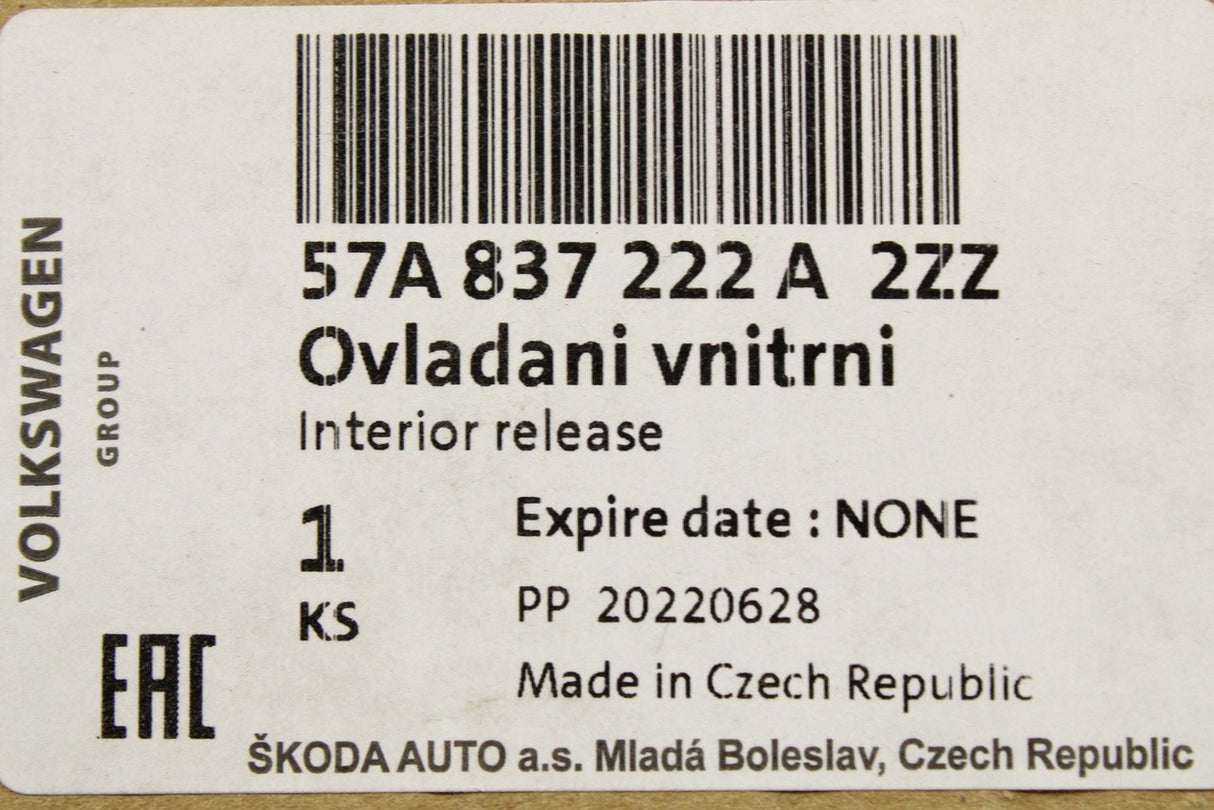 Skoda Karoq front interior door release handle (right) 57A837222A 2ZZ