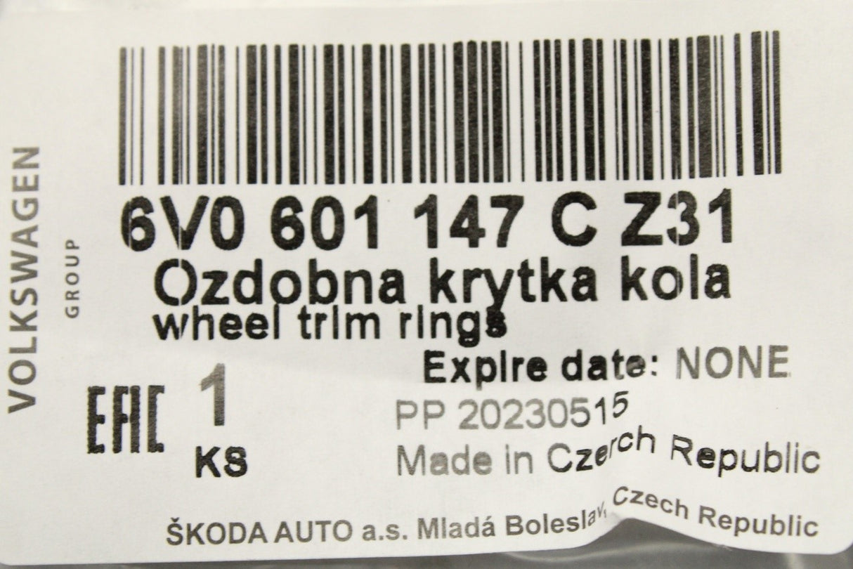 Skoda Fabia 2015-23 Rapid 13-22 15" wheel trim ring (x1) 6V0601147C Z31