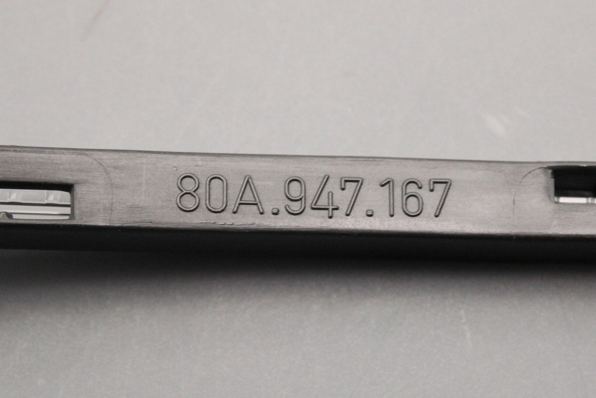 Audi Q5 2017-on centre console lighting (left) 80A947167