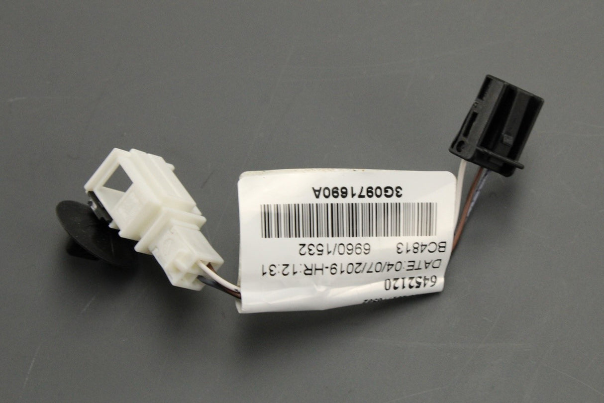 VW Passat B8 2015-23 rear window switch wiring loom (right) 3G0971690A