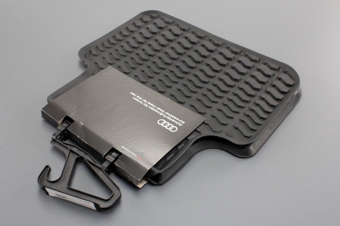 Audi Q7 4M 2016-on RHD rubber floor mats set (front & rear) 4M2061501 041