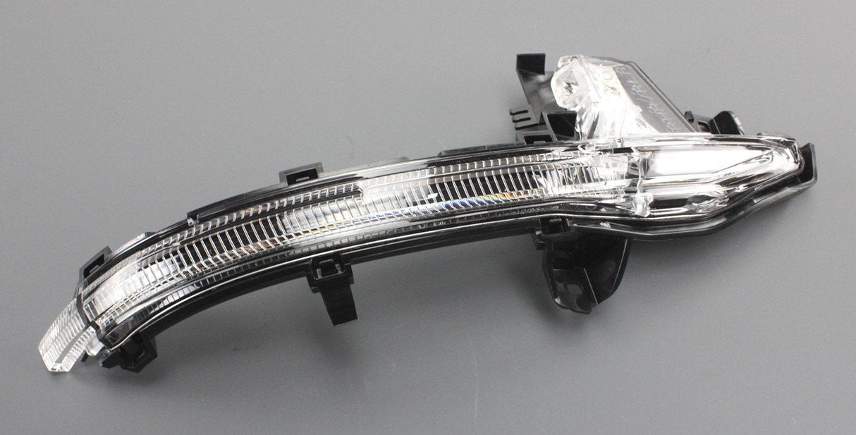 Audi A6 A7 A8 RS6 RS7 RHD wing mirror indicator lens (right) 4N2949102