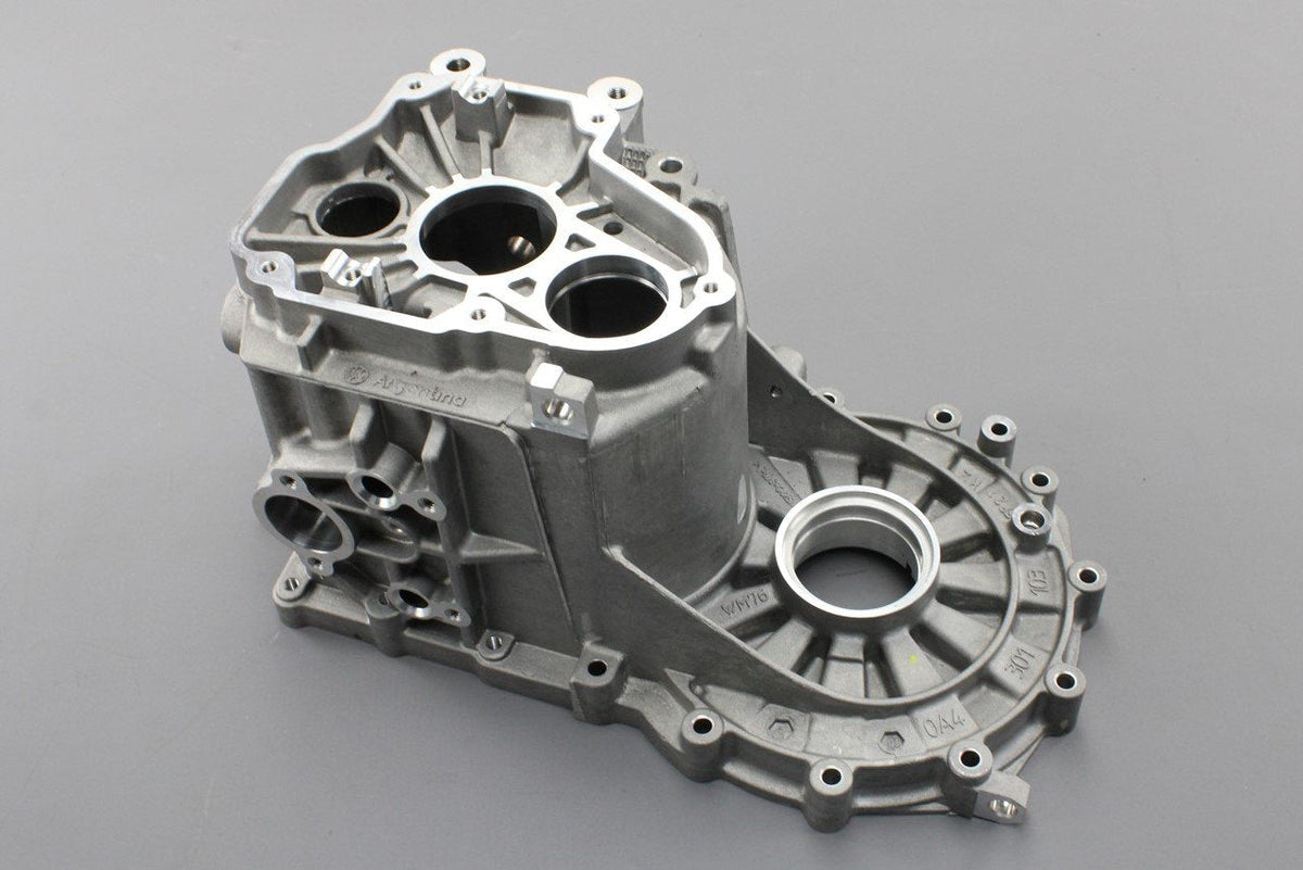 VW Audi Skoda SEAT manual transmission housing (MQ250) 0A4301103AC, view 1