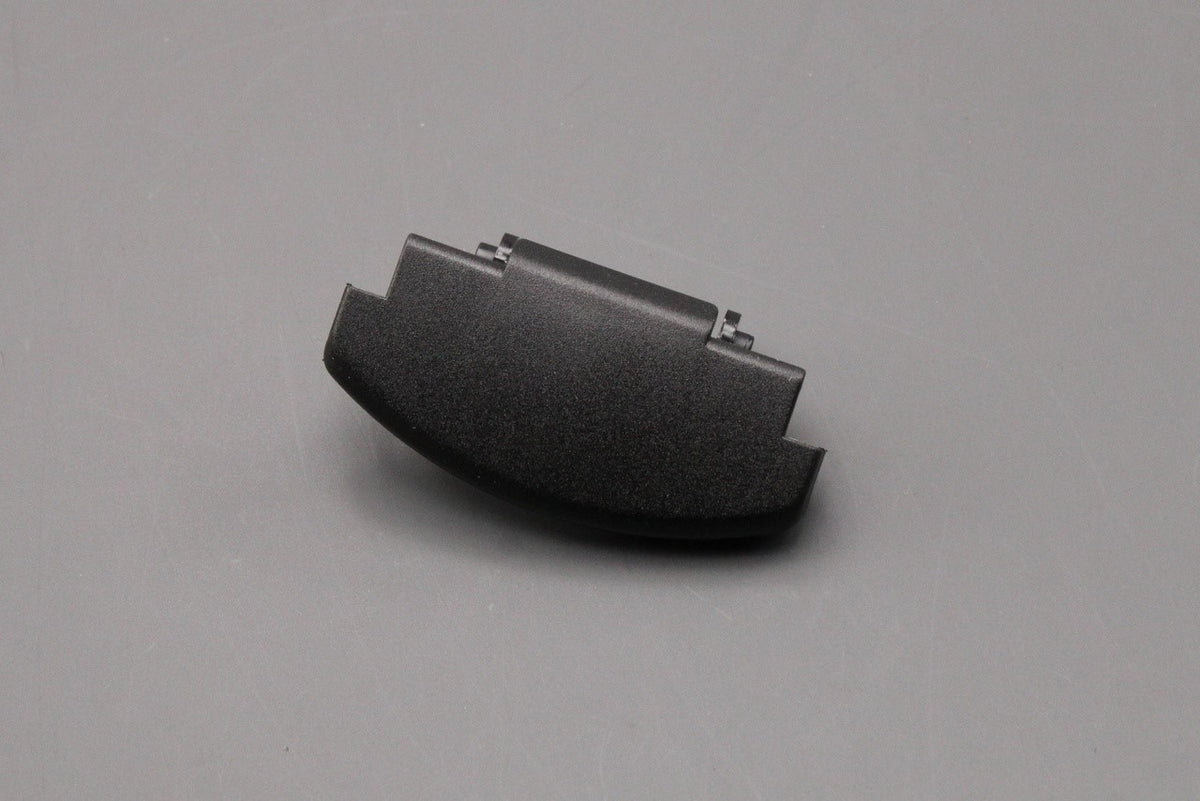 VW Golf Polo Skoda Rapid SEAT Ibiza armrest push button 3B0868445 82V, view 1