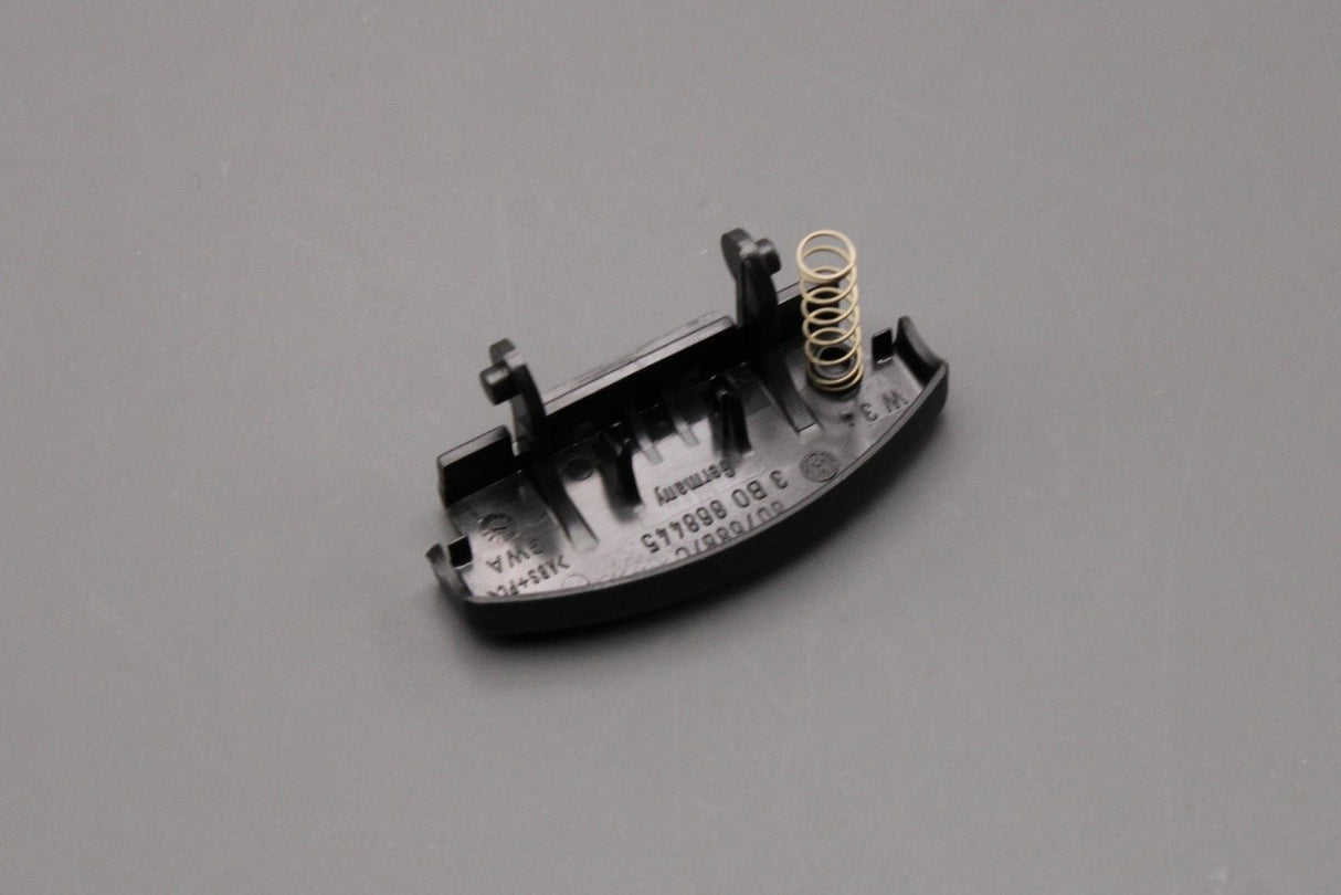 VW Golf Polo Skoda Rapid SEAT Ibiza armrest push button 3B0868445 82V