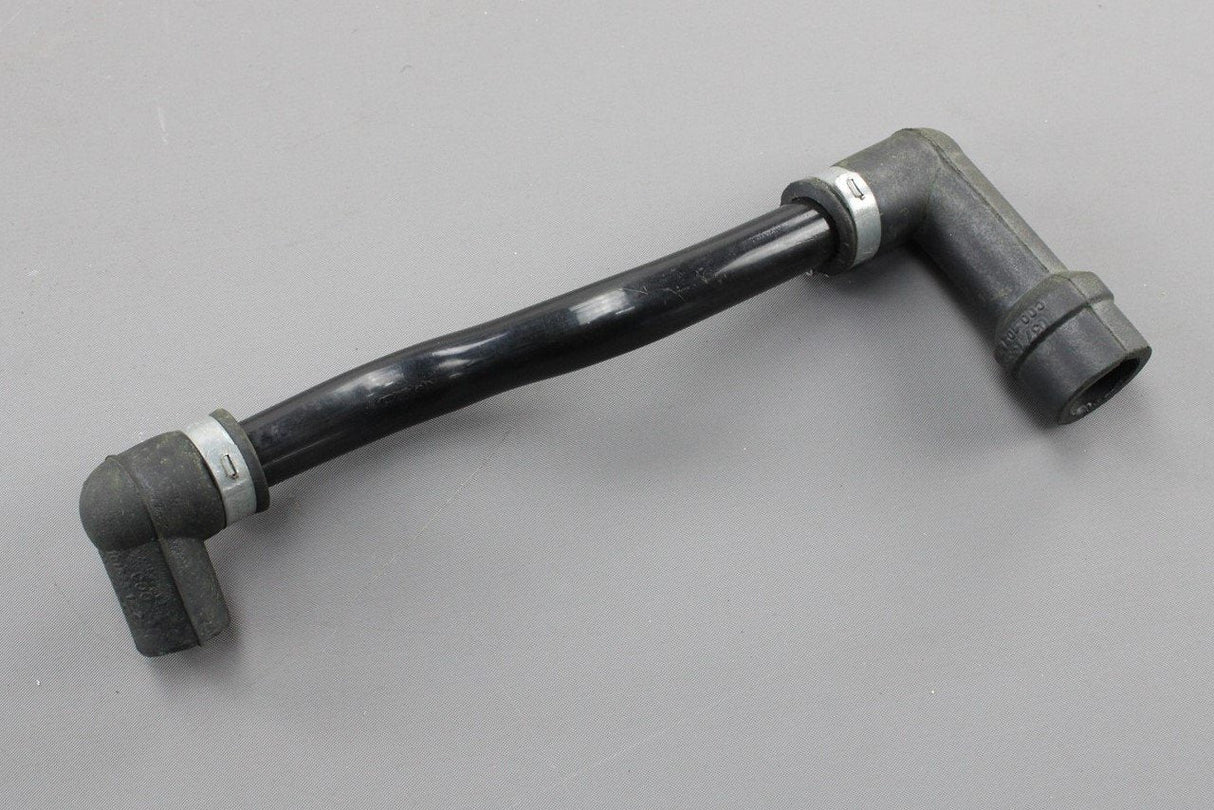 VW Golf Jetta MK2 MK3 1990-92 Passat vacuum hose pipe (1.8L) 037133374D