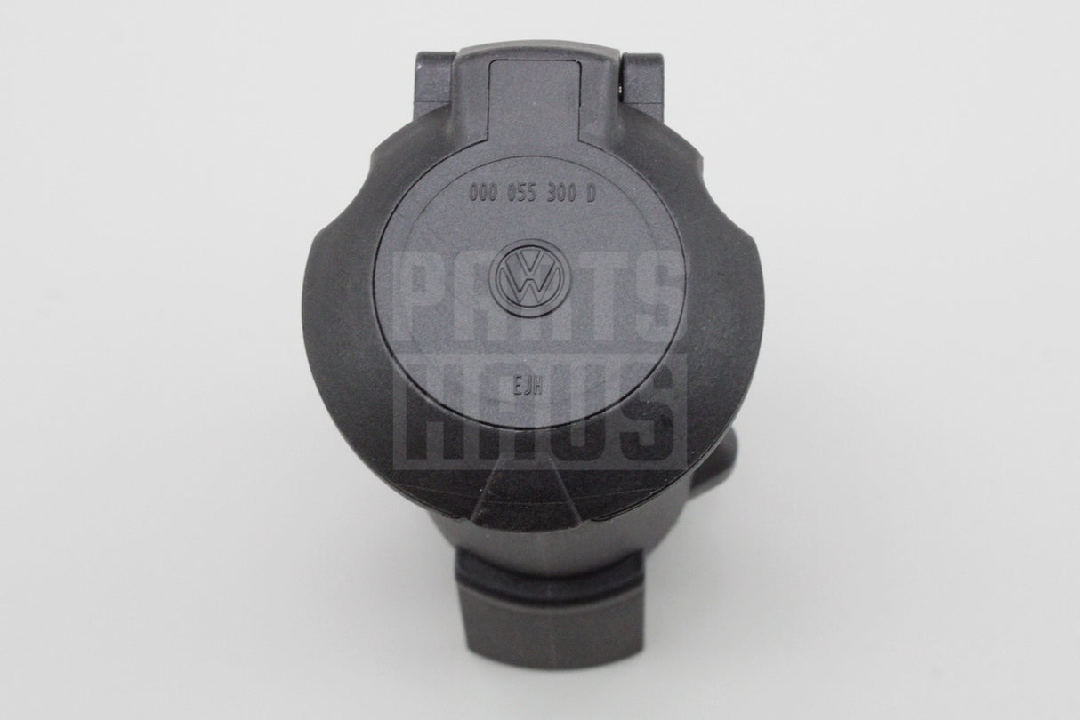 Volkswagen accessory towing adapter 7 pin to 13 pin 000055300D