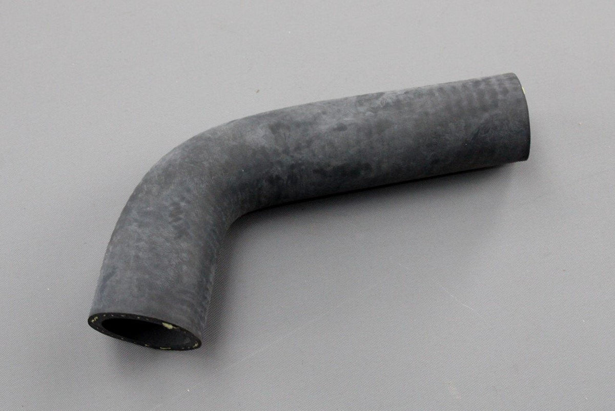 Audi 80 Coupe 1987-96 rubber coolant pump hose (1.6-2.0L) 026121063N, view 1