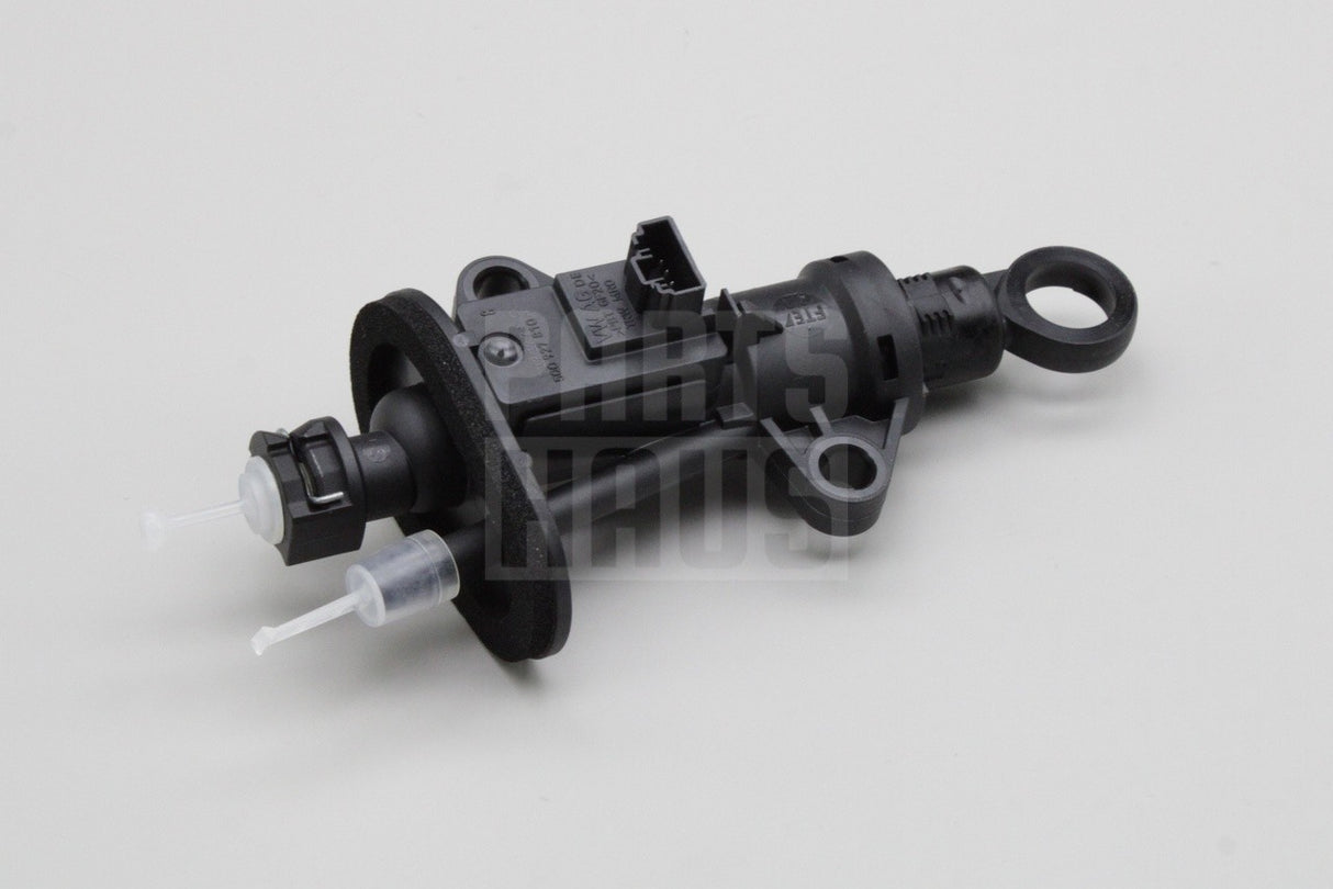 VW Golf Audi Skoda Octavia SEAT CUPRA clutch master cylinder 5Q0721388J