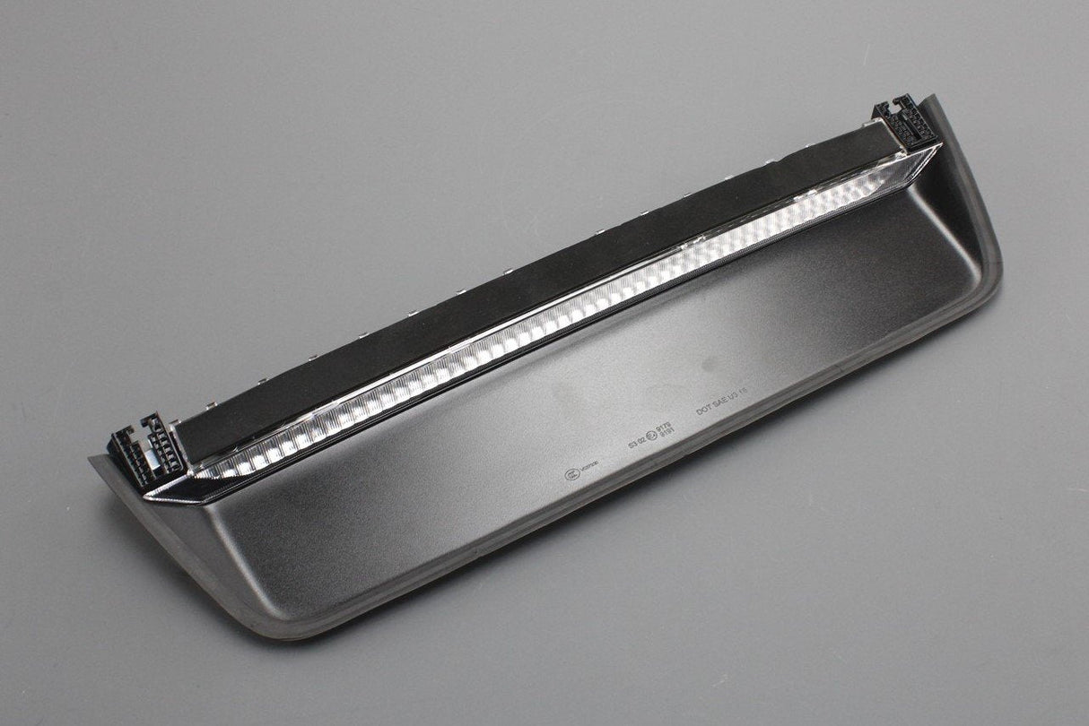 Audi e-tron GT 2021-on additional 3rd centre brake light 4J3945097A