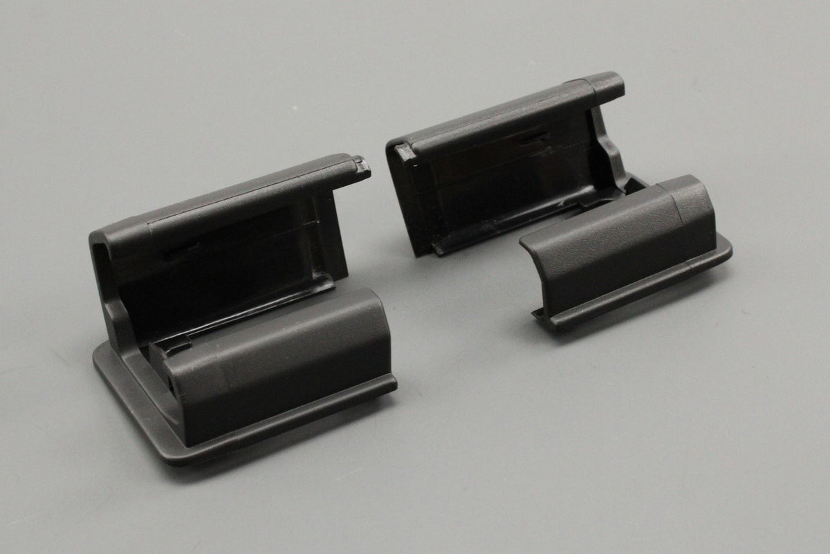 Audi Q7 16-on seat rail end cover (front, left & right) 4M0881347/8A 4PK, view 1