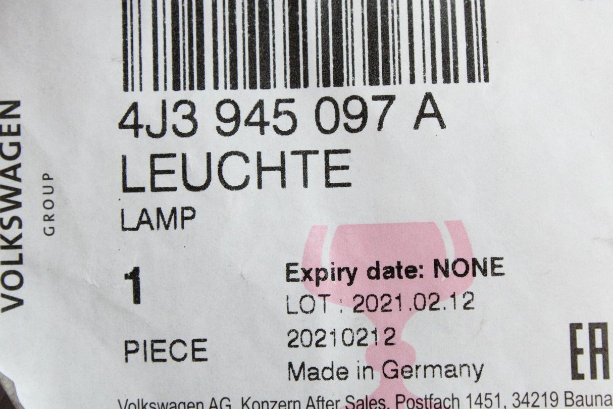 Audi e-tron GT 2021-on additional 3rd centre brake light 4J3945097A