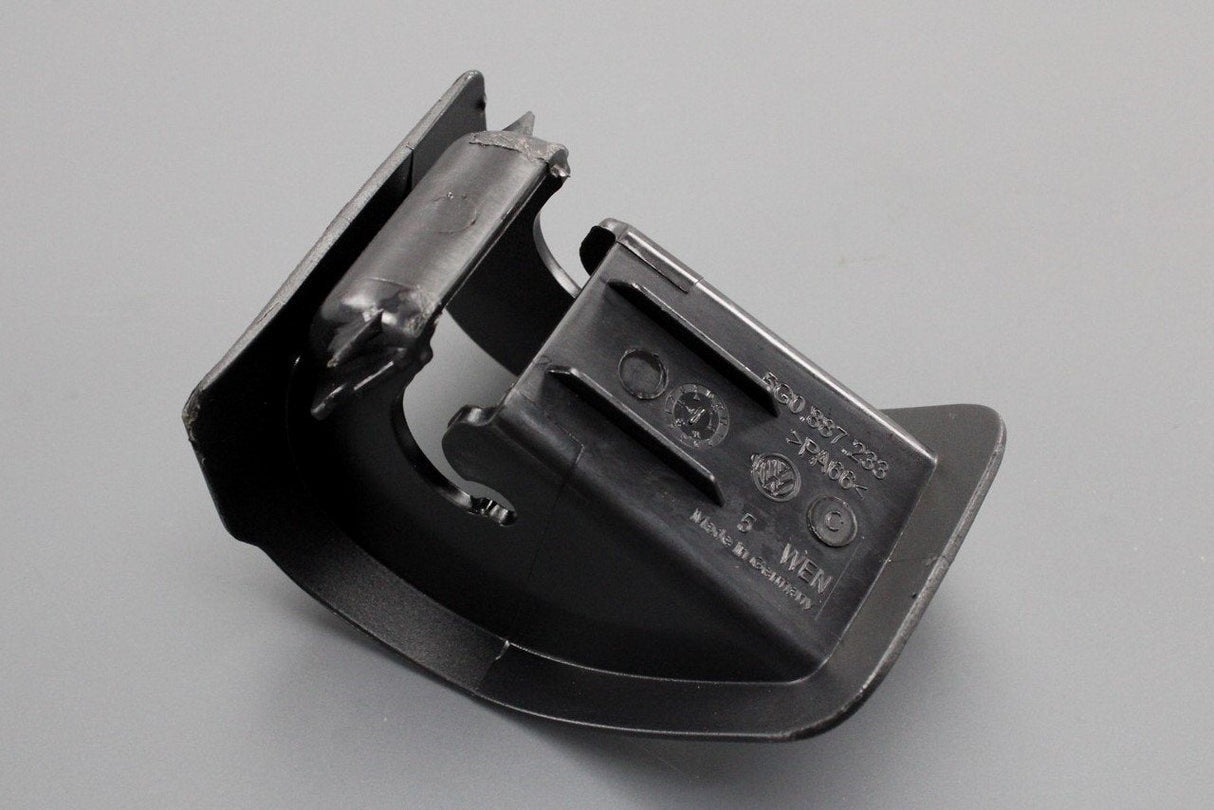 VW Golf SEAT Leon child seat/isofix guide sleeve (rear) 5G0887233C CWM