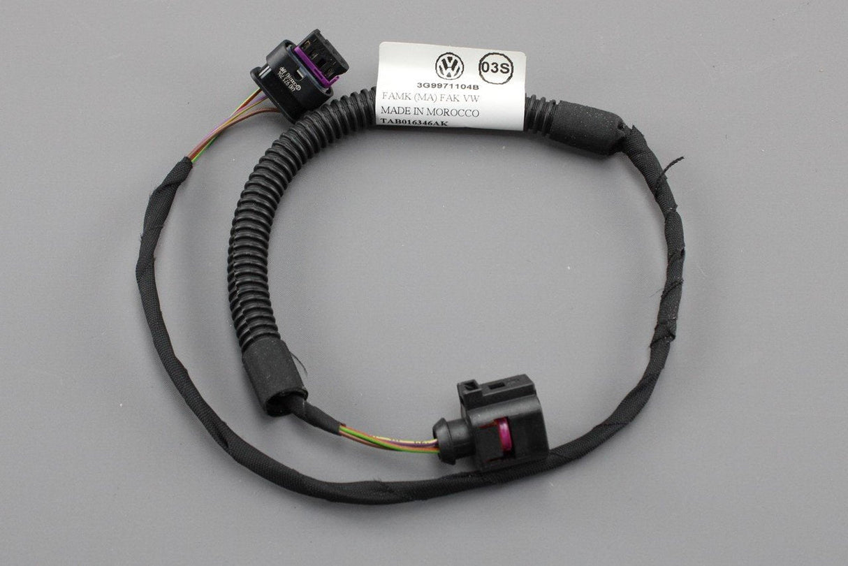 VW Passat Estate B8 2015-2021 rear bumper wiring loom harness 3G9971104B