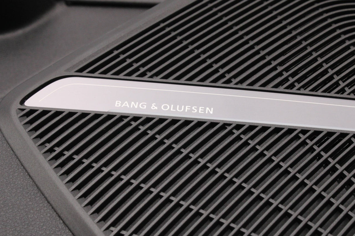 Audi Q5 Sportback 2018-on doorcard panel (front left) 80A867103AC WFA