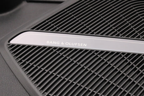 Audi Q5 Sportback 2018-on doorcard panel (front left) 80A867103AC WFA