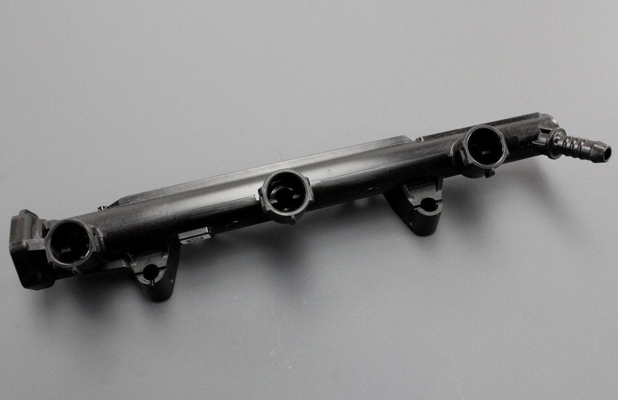 VW Polo SEAT Ibiza 2018-on 1.0 3-cylinder injector fuel rail 05C133317