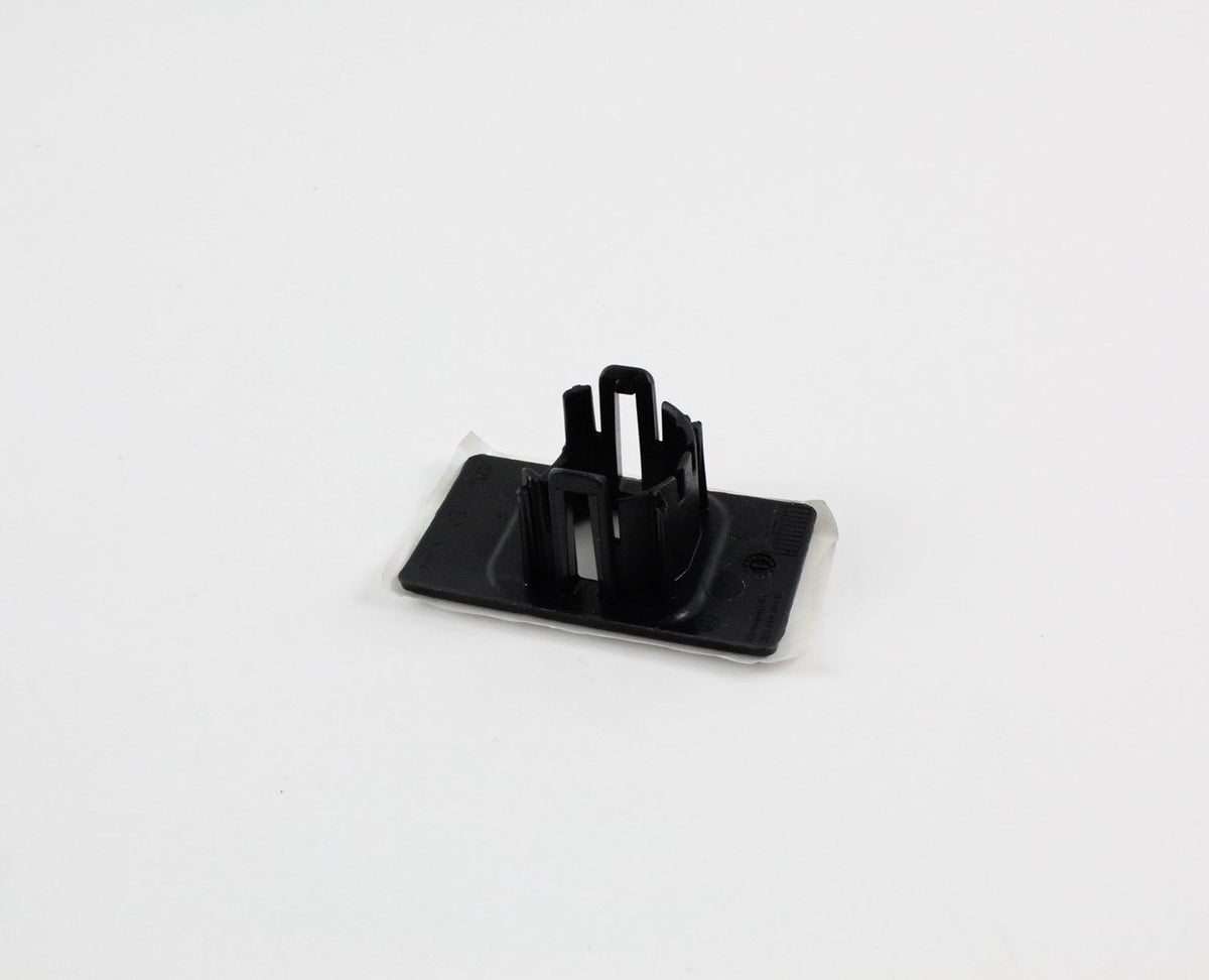 VW Transporter T5.1 T6 rear parking sensor bracket (right) 7E5919491B