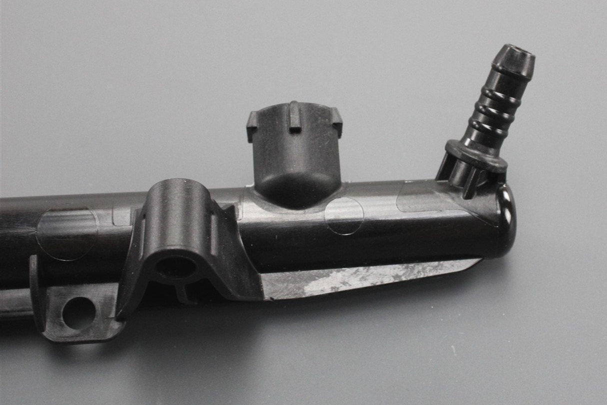 VW Polo SEAT Ibiza 2018-on 1.0 3-cylinder injector fuel rail 05C133317
