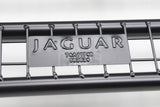 Jaguar F-Pace 2016-on dog guard partition T4A11740