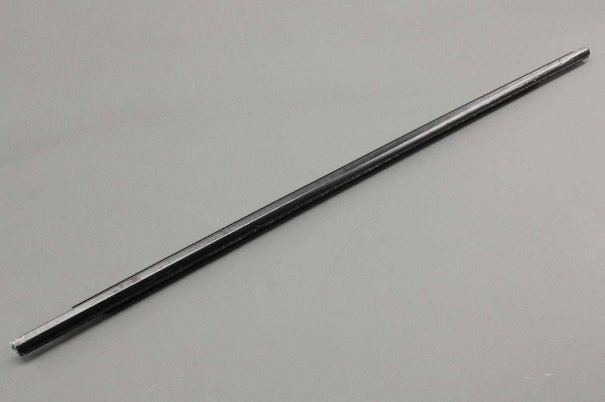 Skoda Karoq SEAT outer window aperture seal (rear right) 575839476H 041, view 1
