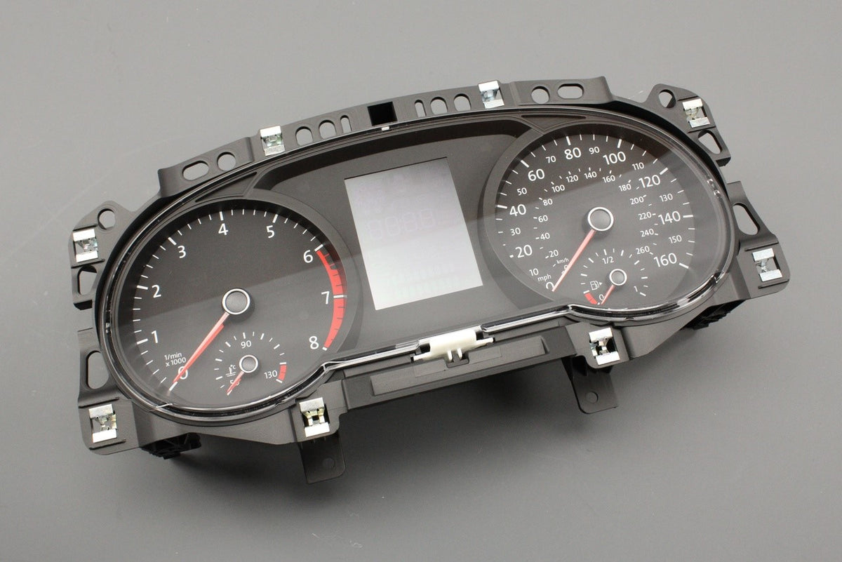 VW Golf MK7 13-16 dashboard instrument cluster (petrol 160mph) 5G1920930, view 1