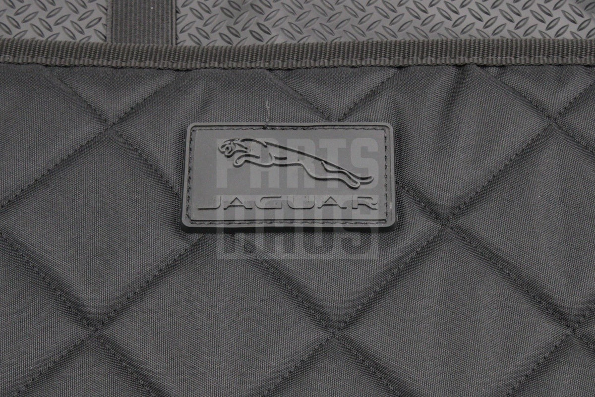 Jaguar F-Pace 2016-on premium quilted boot liner T4A38762