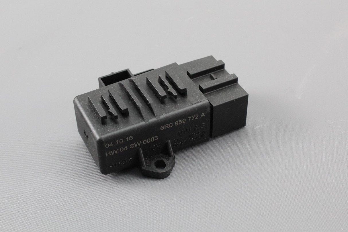 VW Polo Skoda Rapid SEAT Ibiza Heated seat control module 6R0959772A