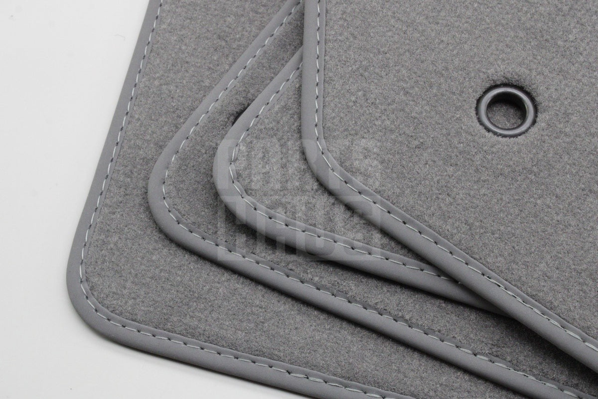Jaguar F-Pace 2016-on RHD deluxe carpet floor mats (front) T4A3005AMT