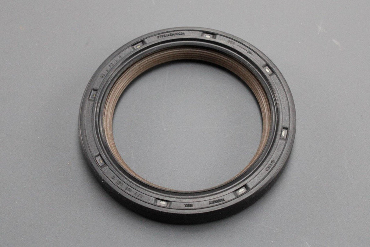 VW Audi Skoda SEAT crankshaft oil seal (4.2 V8) 079103051G