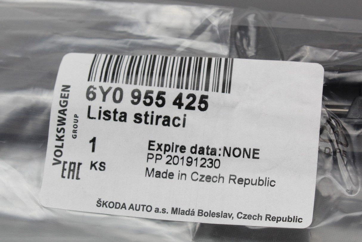 Skoda Fabia 2000-08 Rear wiper blade 6Y0955425