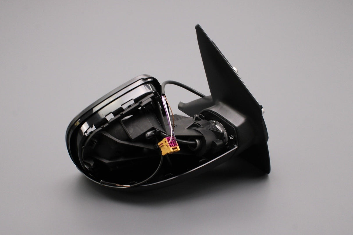 VW Transporter T5.1 10-15 wing mirror housing (right) 7E2857508DE 9B9