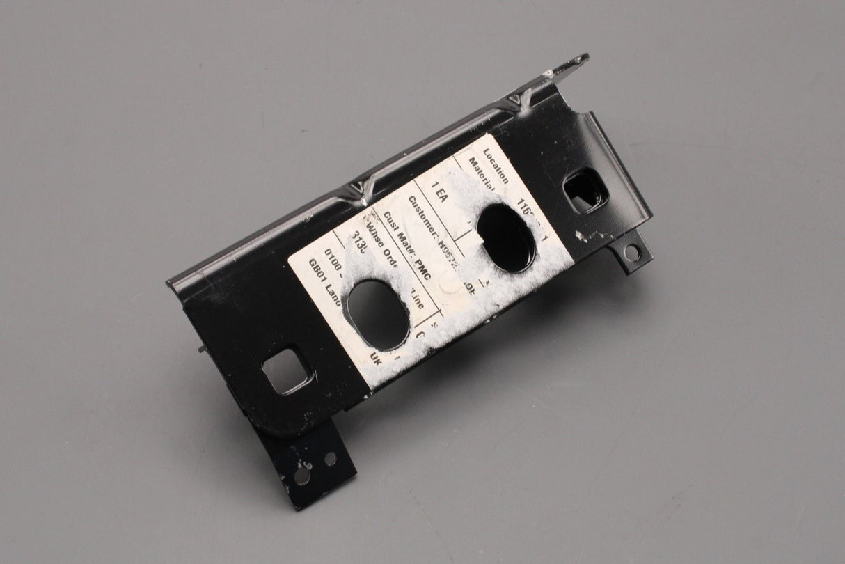 Land Rover Discovery 4 2010-16 front slam panel bracket (right) LR054811