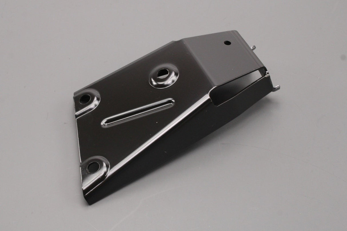 Land Rover Freelander 1996-2006 clutch slave cylinder bracket UUU100690