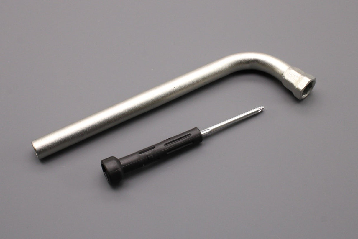 Skoda Kamiq 2019-on Scala 2019-on temporary spare wheel kit 657093860C