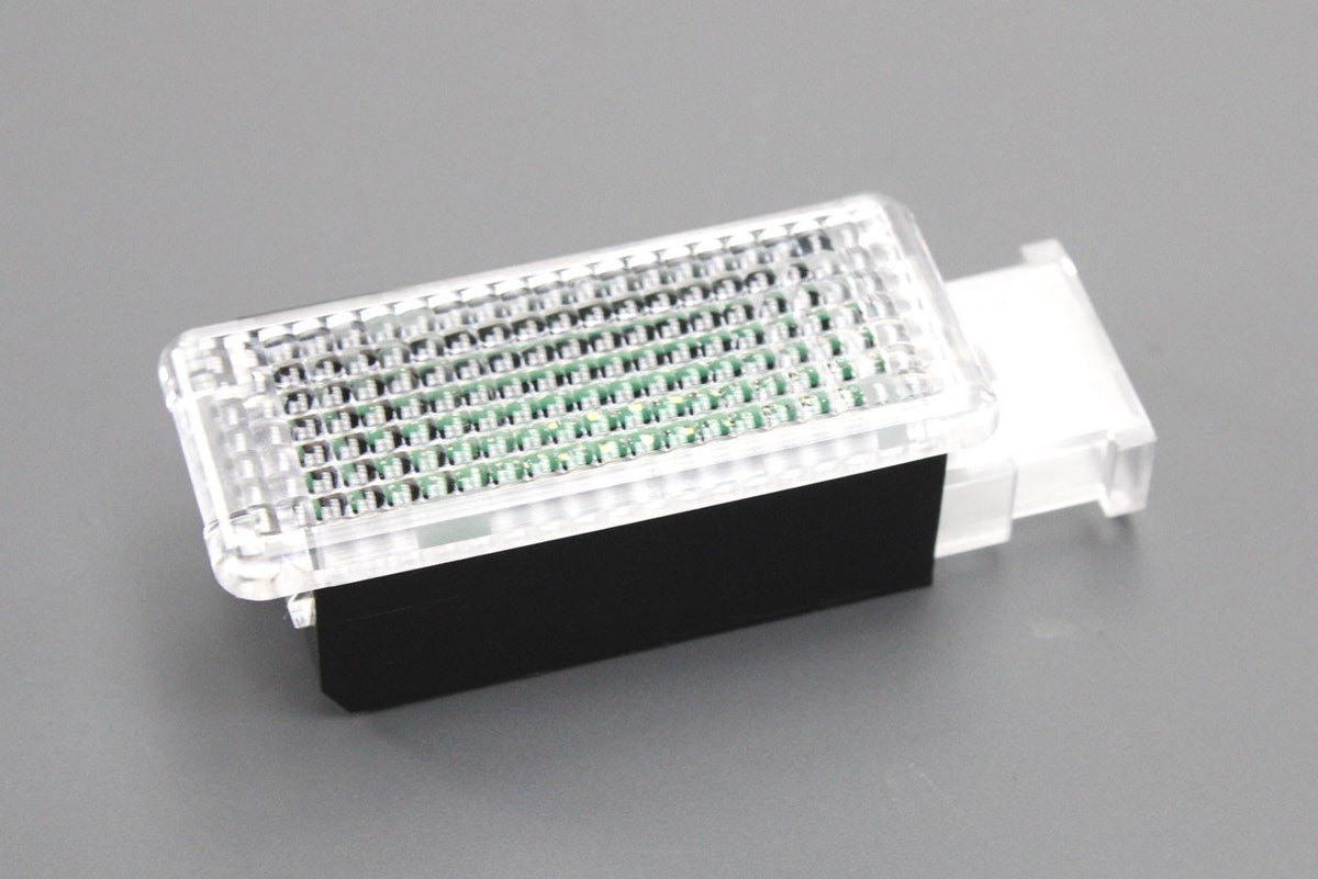 VW Golf Polo Caddy Tiguan Passat Skoda SEAT LED footwell light 5G0947409, view 1